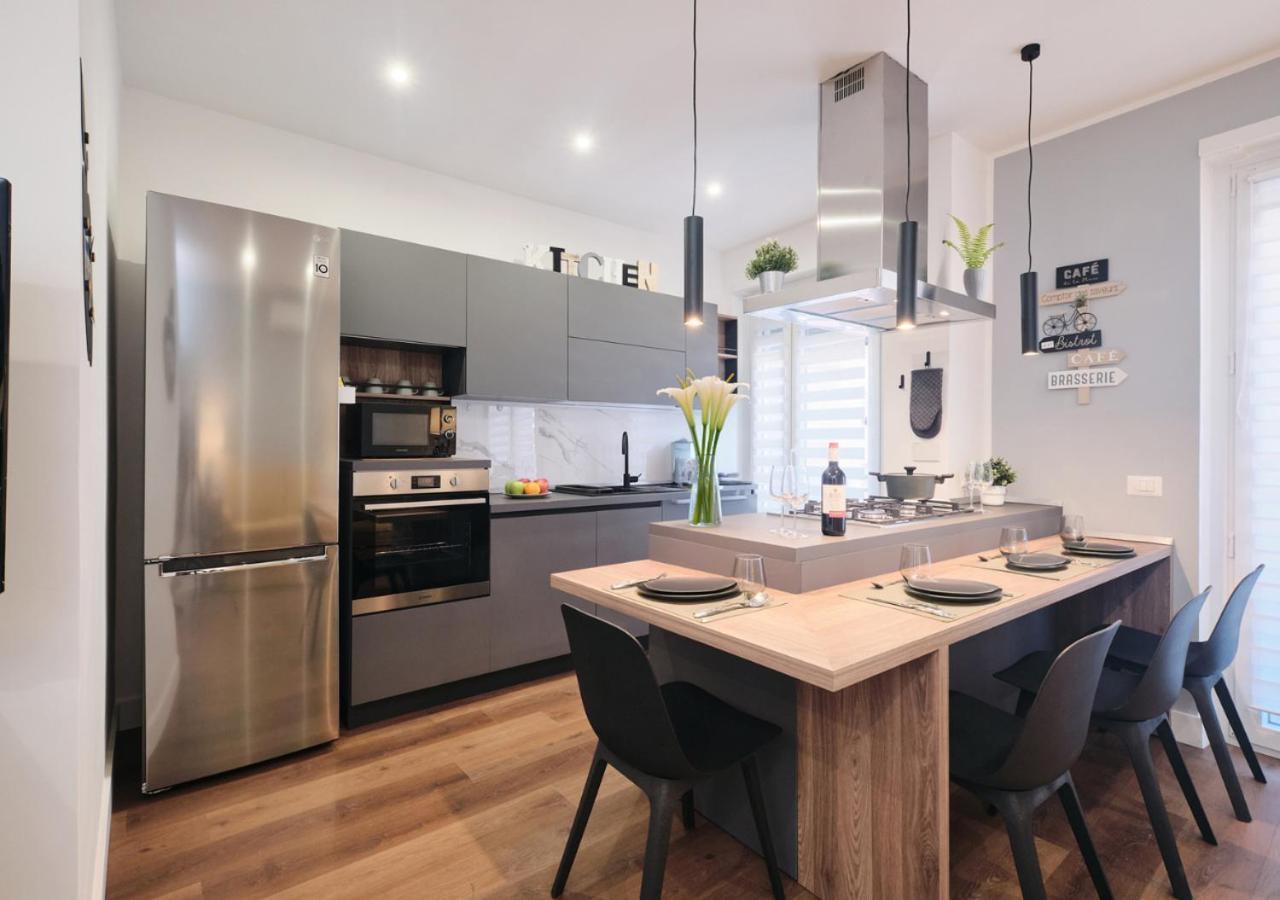 Apartment Colosseo A 15 Minuti - Elegante In Centro Rom